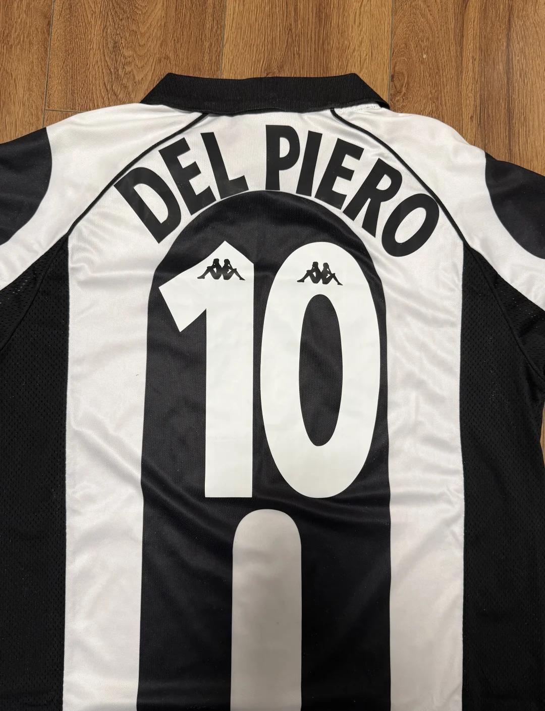 球报：安哥拉对阵阿根廷期间，球场出现混乱导致70名球迷受伤