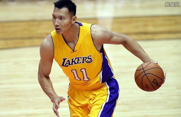 中超：上海海港主场3-2战胜长春亚泰（中超：上海海港主场3比2击败长春亚泰）