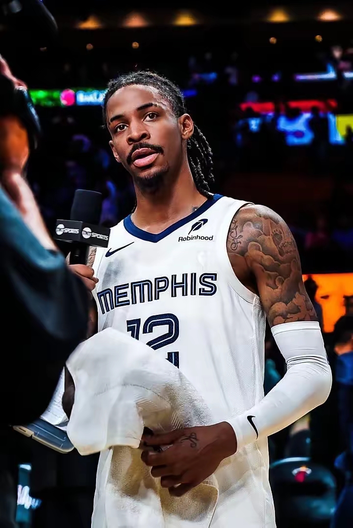 美记：鹈鹕不想直接裁掉锡安，但他最多也就能换个次轮签（美媒称：鹈鹕无意直接裁掉锡安，其交易回报顶多只是一个次轮签）