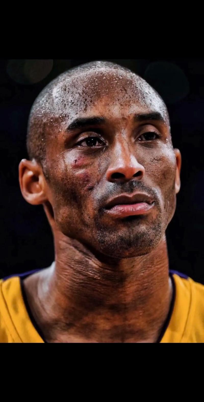 西媒：皇马10名后卫伤了6人，3天后就要对阵曼城（西媒：皇马后防线10人有6人伤停，三天后将迎战曼城）