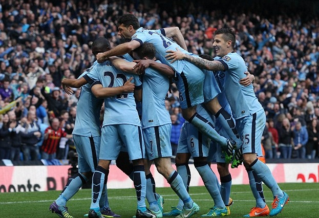 斯坎迪奇俱乐部女排在圣保罗进行适应场地训练（斯坎迪奇女排于圣保罗开展场地适应训练）