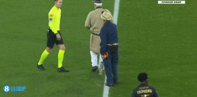 邮报：英超球星豪宅频遭洗劫是专业团伙所为，球员人心惶惶（邮报：专业团伙频袭英超球星豪宅，球员人人自危）