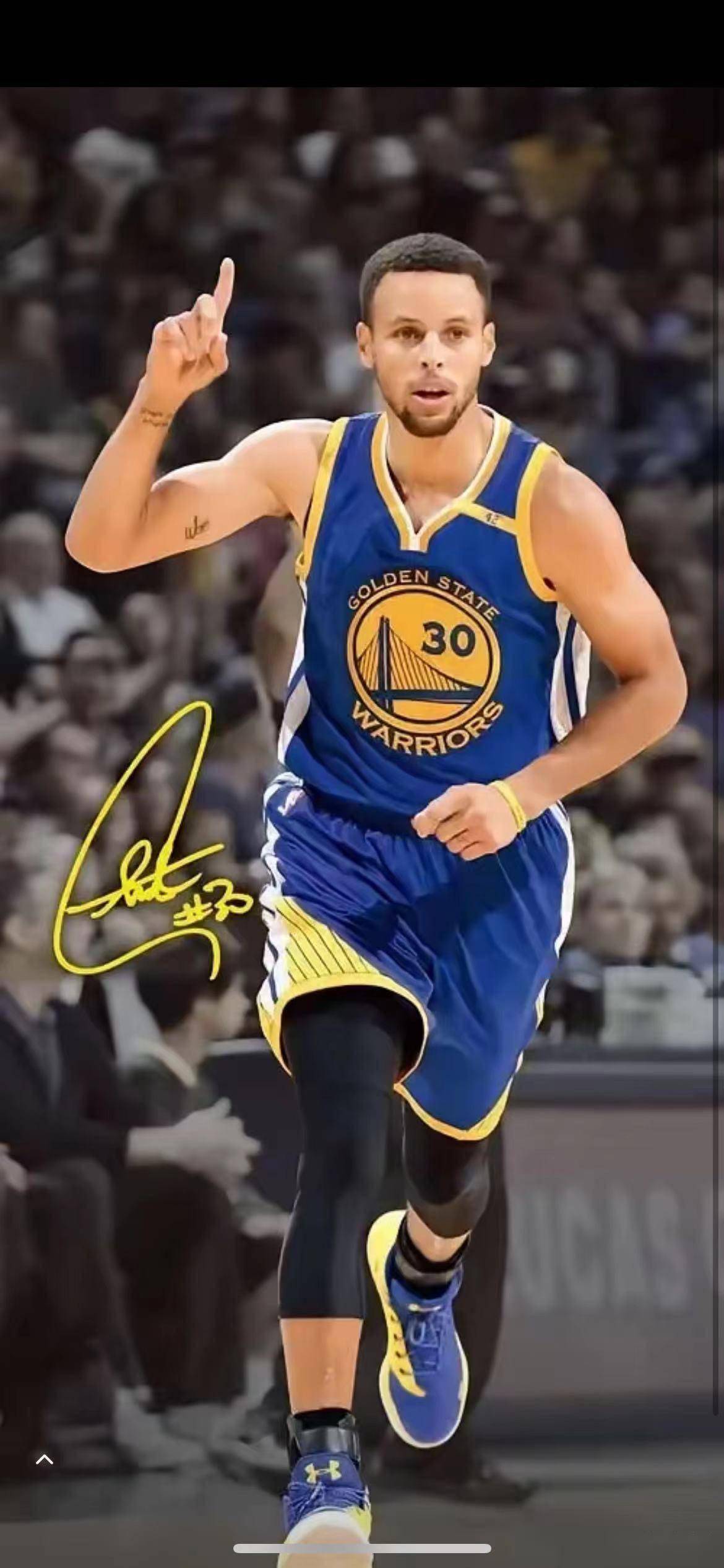 14场4球！19岁非洲中场天才新星横空出世，两大欧洲豪门都想签他（19岁非洲中场新星爆红：14战4球，两大欧洲豪门抢签）